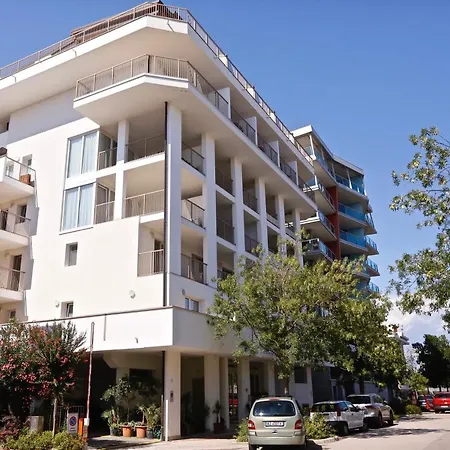 酒店 Eldorado, Depandance & 3*