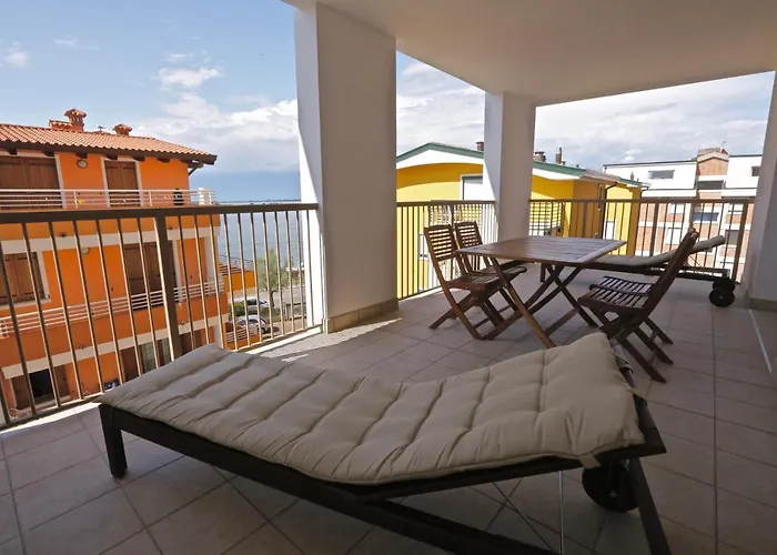 Eldorado, Depandance & 格拉多