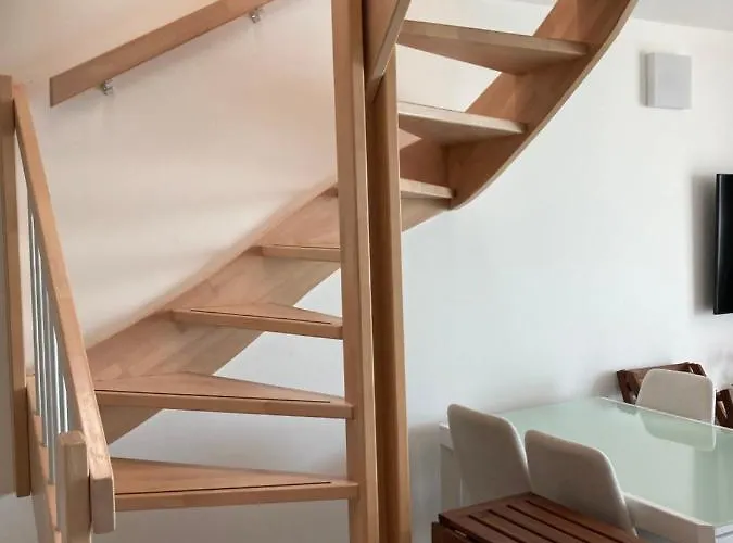 Eldorado, Depandance & 酒店