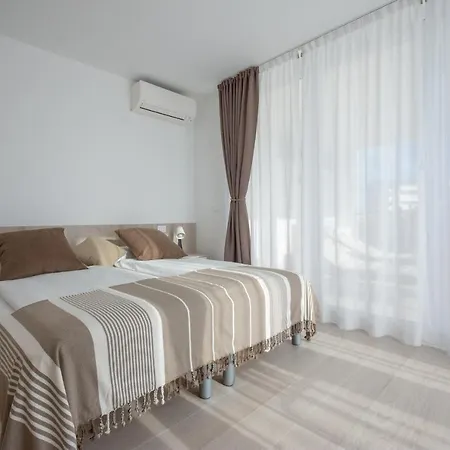 Eldorado, Depandance&apartments 3* Grado