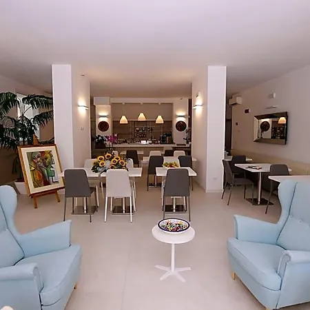Eldorado, Depandance & Hotel 3*